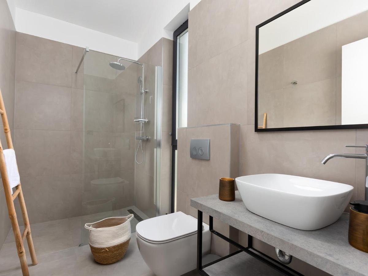 Villa Moderna San Lorenzo Orbanići Εξωτερικό φωτογραφία